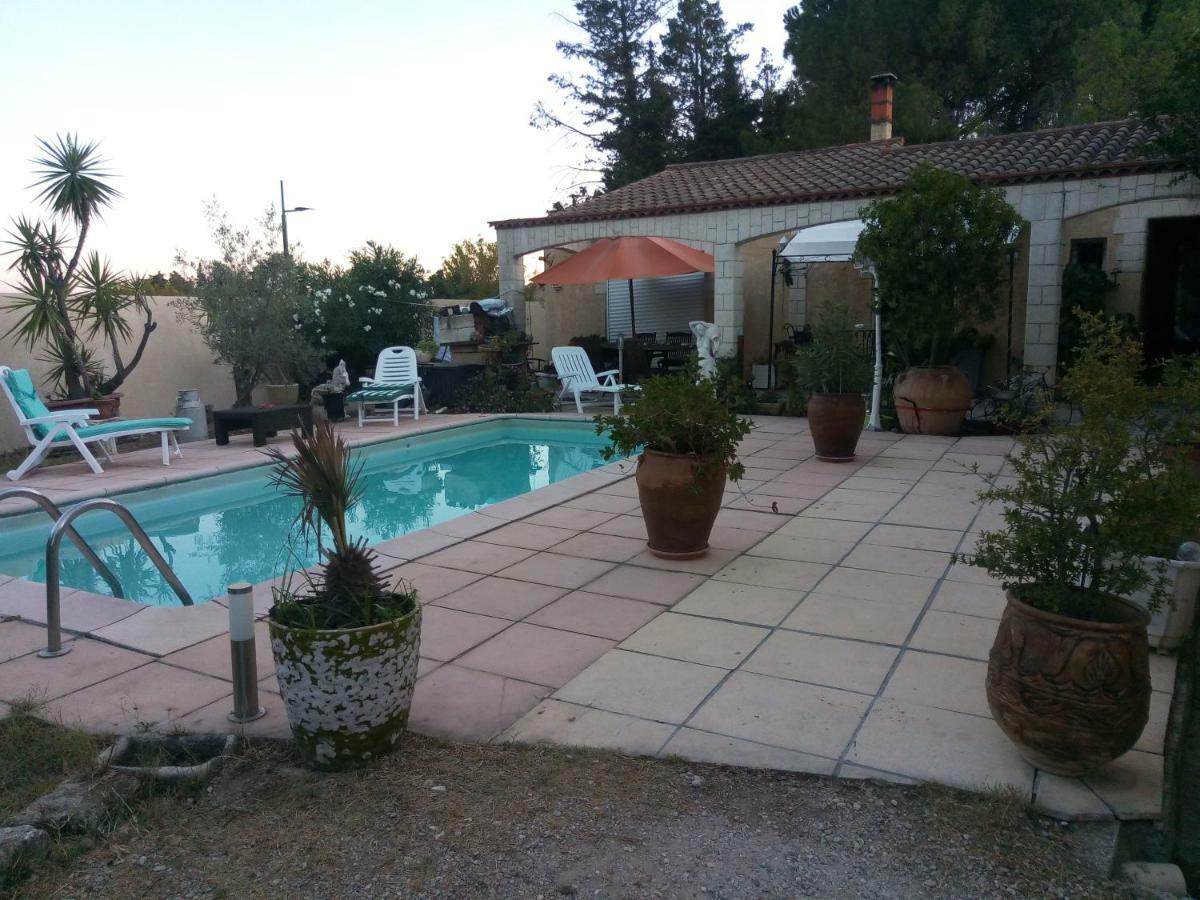 Gite Chez Mamiyo Gallargues Le Montueux Buitenkant foto