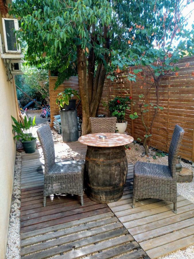 Gite Chez Mamiyo Gallargues Le Montueux Buitenkant foto